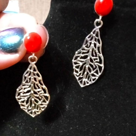 2.5 C.T.W Natural Red Coral Dangle Earrings - Picture 4 of 8
